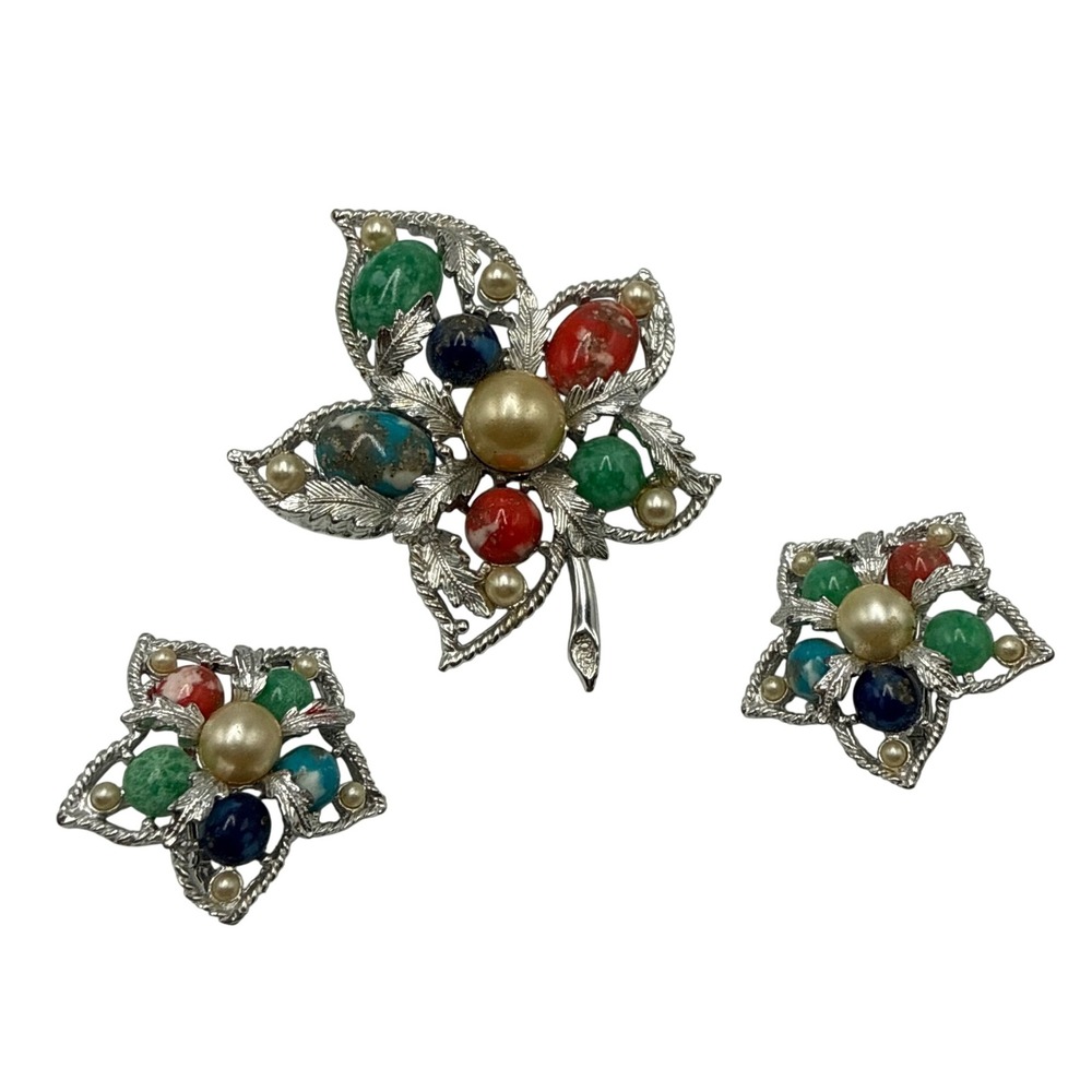 Sarah Coventry Vintage Silver Tone Multi Color Stone Leaf Brooch Earring Set